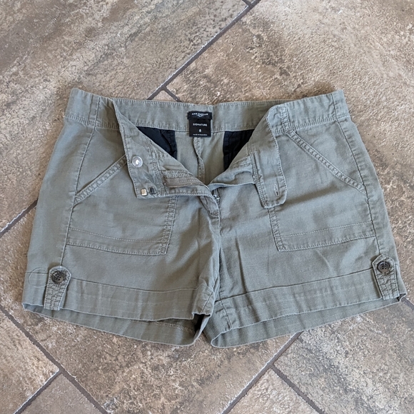 Ann Taylor Signature Shorts Safari Cargo Style 100% Cotton Size 8 Green - Picture 3 of 10
